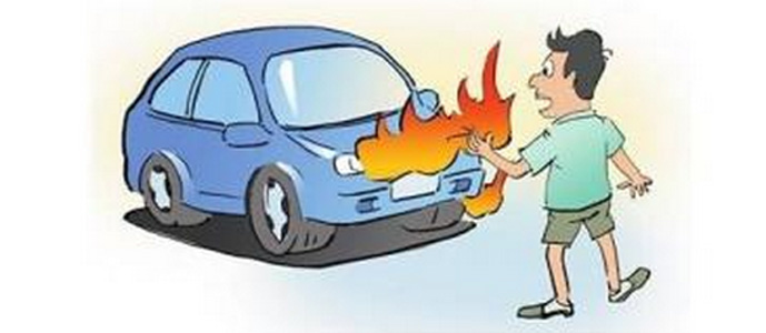 车辆自燃50%的原因 居然是忽略了保养Ta